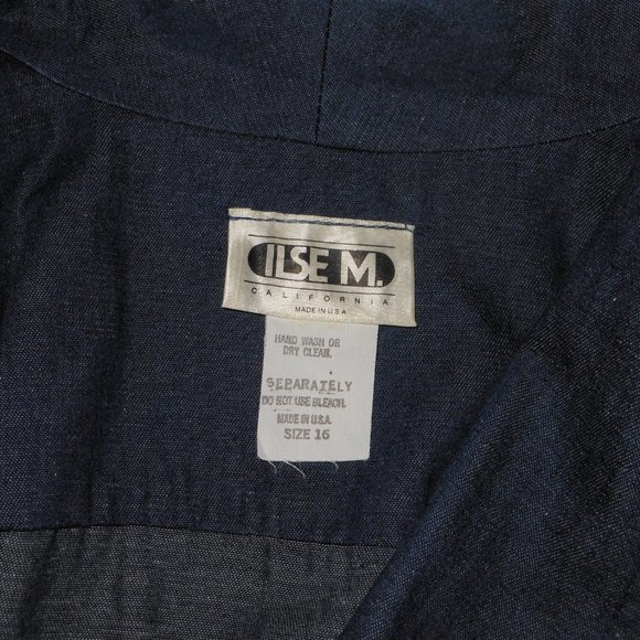 ILSE M women's Blazer. - Picture 2 of 5